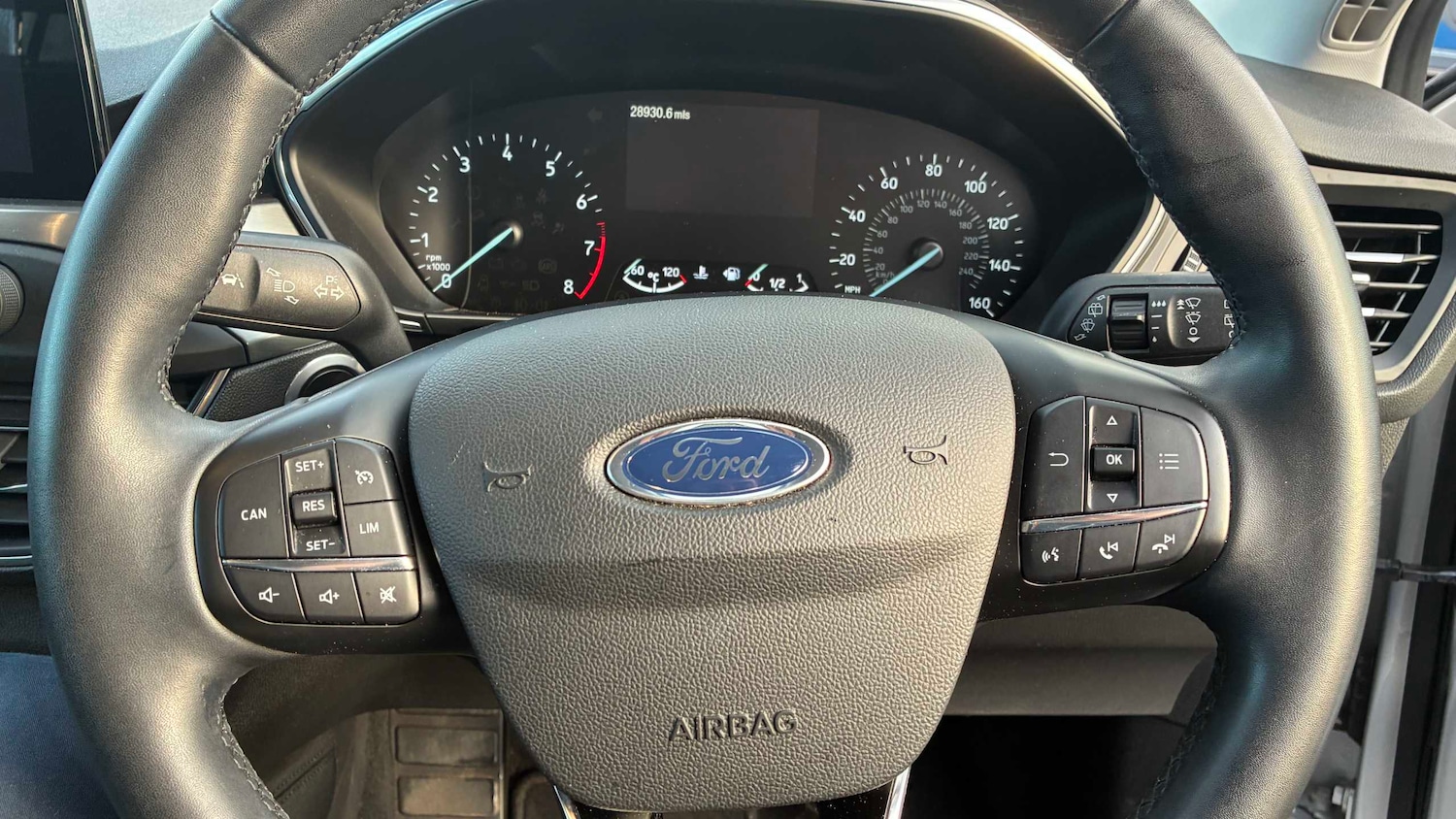 Used Ford Focus 2022 for sale - 76955142: Photo 8