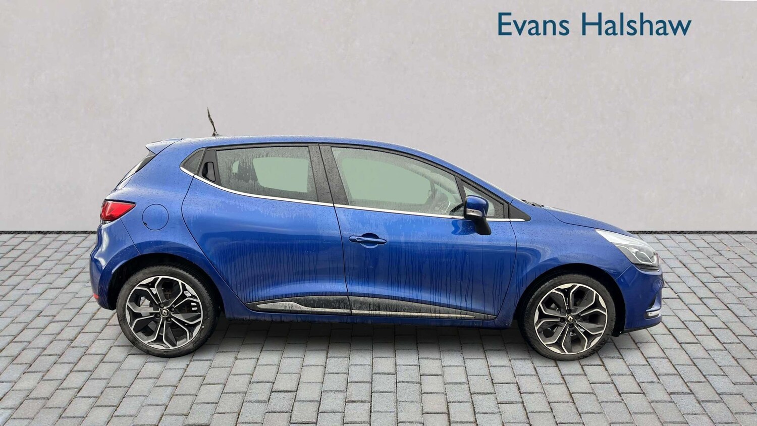 Used Renault Clio 2019 for sale - 77810772: Photo 4