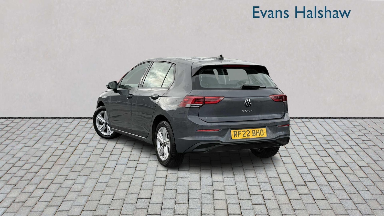 Used Volkswagen Golf 2022 for sale - 76774199: Photo 2