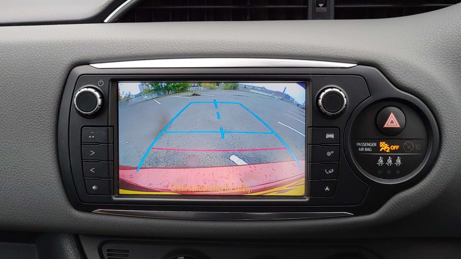 Used Toyota Yaris 2015 for sale - 77397875: Photo 19