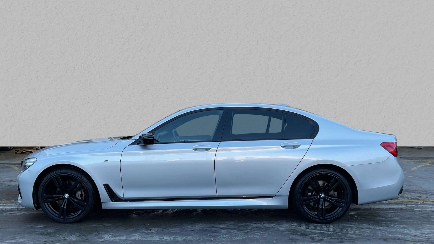 Used BMW 7 Series for sale - 76170089: Photo 4