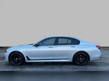 Used BMW 7 Series 2018 for sale - 76170089: Photo