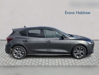 Used Ford Focus 2025 for sale - 78786943: Photo
