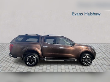 Used Nissan Navara 2021 for sale - 77727022: Photo