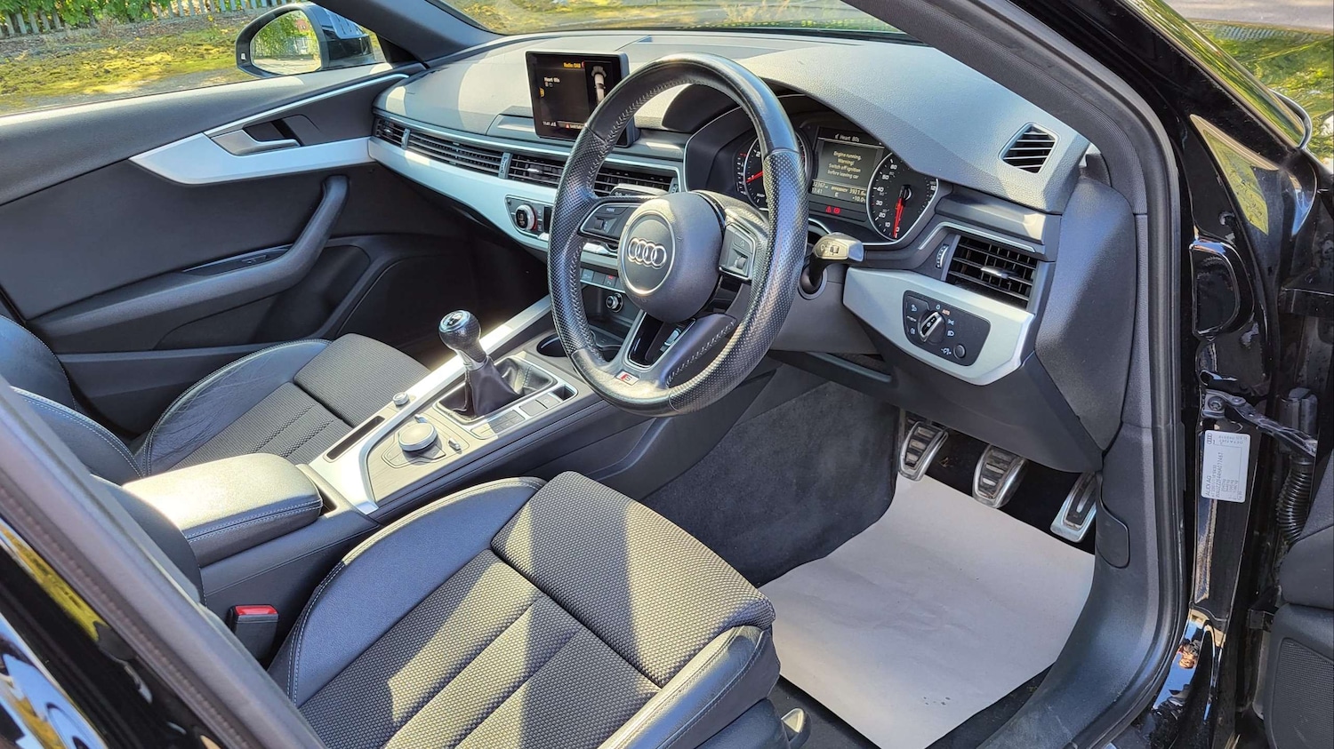 Used Audi A4 2016 for sale - 76045116: Photo 16