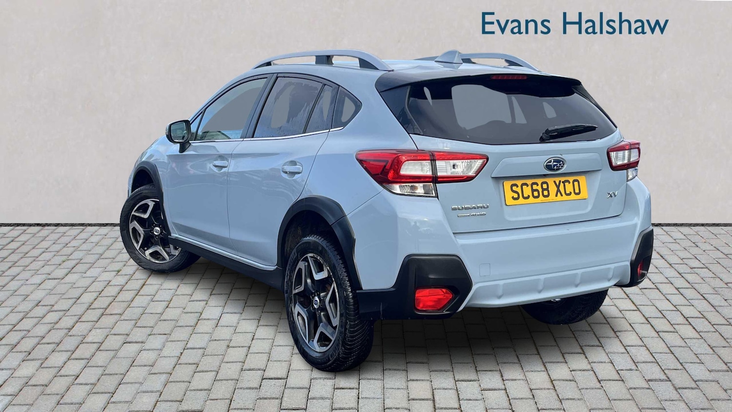 Used Subaru XV 2018 for sale - 77638502: Photo 2