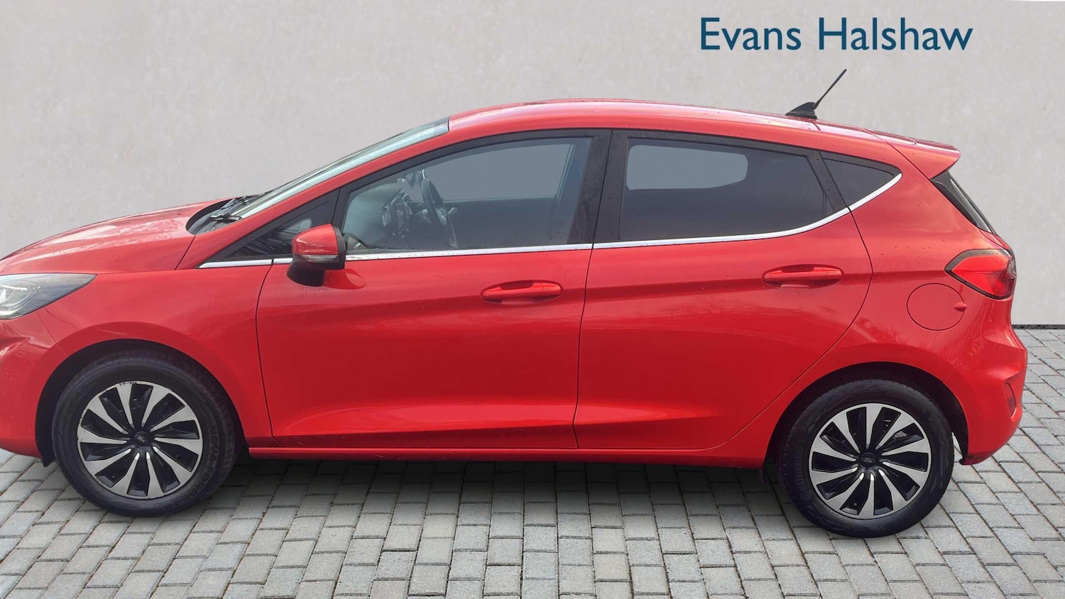 Used Ford Fiesta 2022 for sale - 76610631: Photo 3