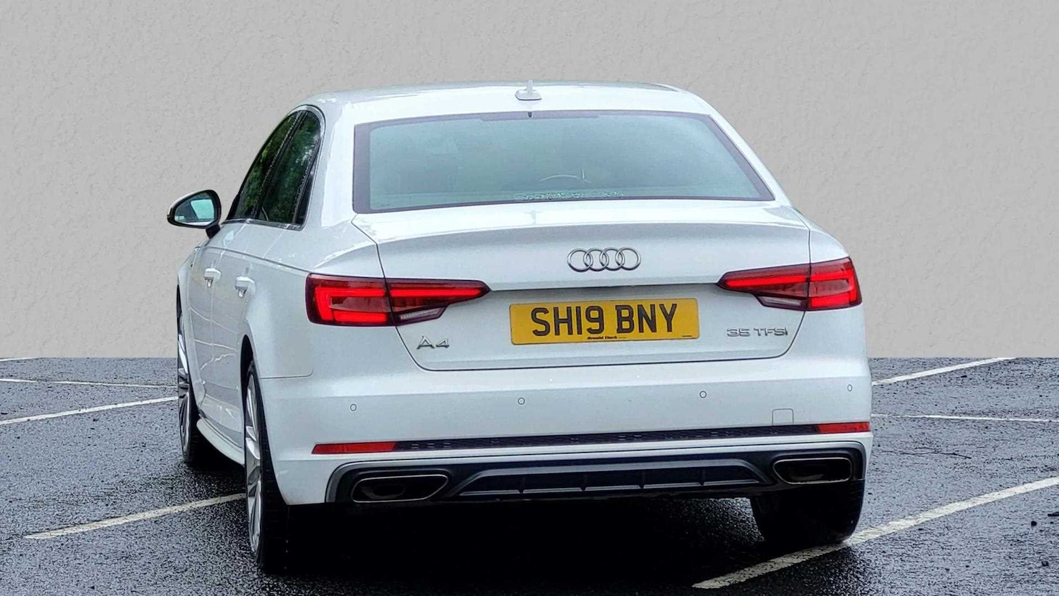 Used Audi A4 2019 for sale - 76034632: Photo 3