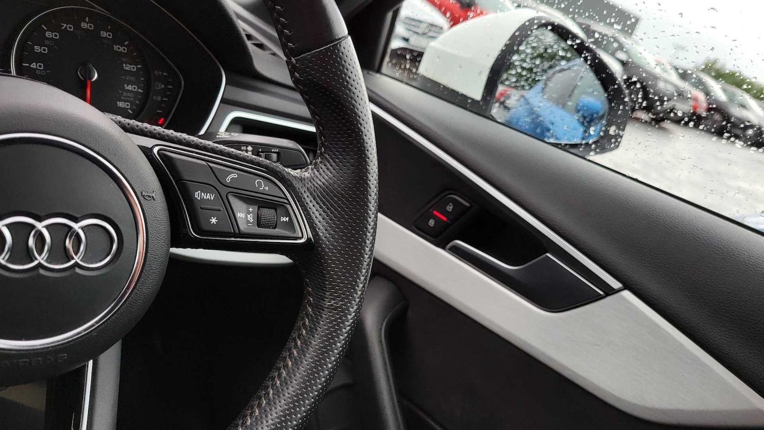 Used Audi A4 2019 for sale - 76034632: Photo 32