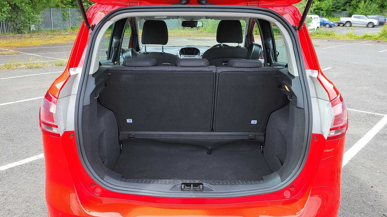 Used Ford B-MAX 2013 for sale - 76648845: Photo 12