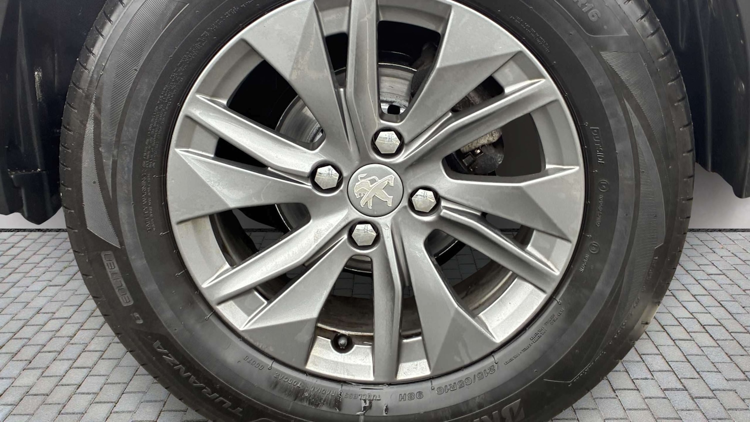 Used Peugeot 2008 2023 for sale - 78037749: Photo 4