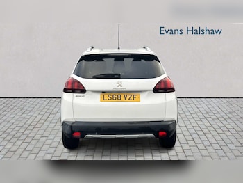 Used Peugeot 2008 2018 for sale - 77500437: Photo