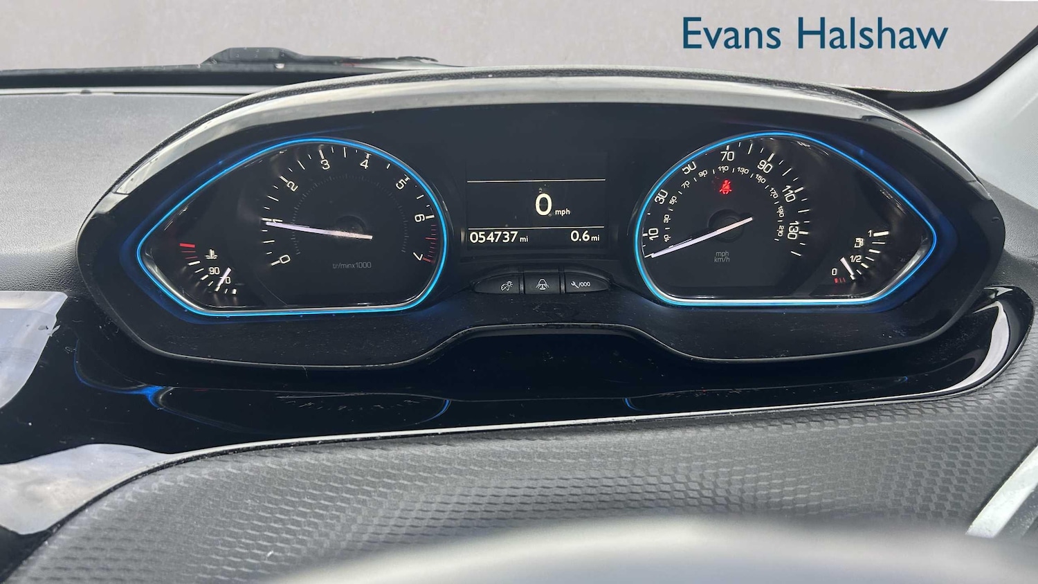 Used Peugeot 2008 2018 for sale - 77500437: Photo 8