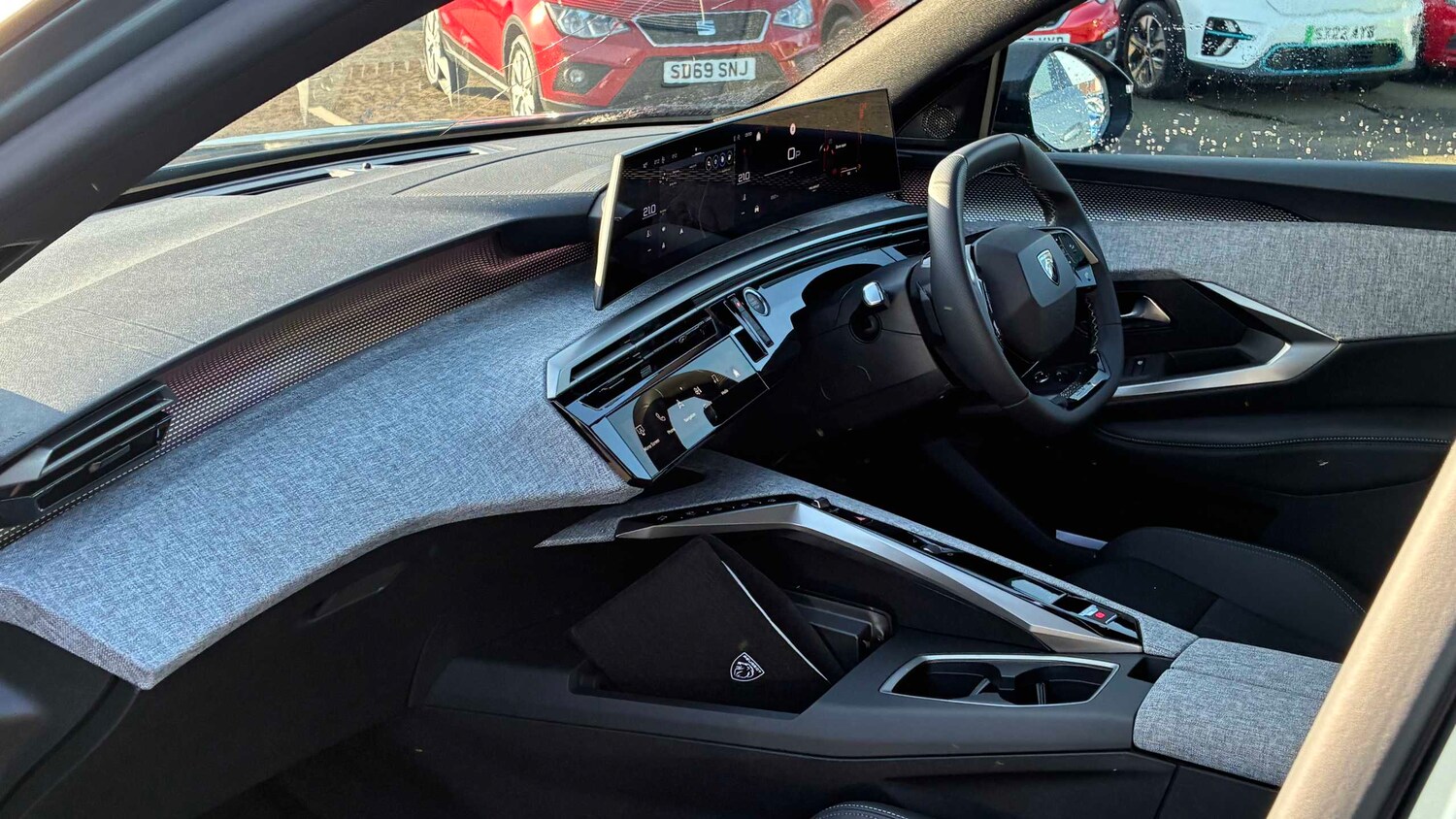 Used Peugeot 5008 2025 for sale - 77928407: Photo 16