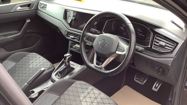 Used Volkswagen Polo 2024 for sale - 76286351: Photo 12