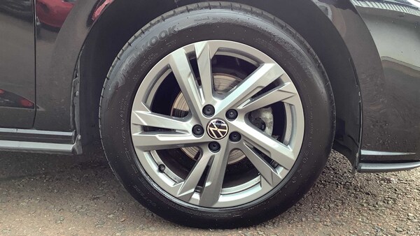 Used Volkswagen Polo 2024 for sale - 76286351: Photo 8