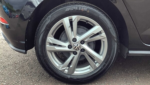Used Volkswagen Polo 2024 for sale - 76286351: Photo 9