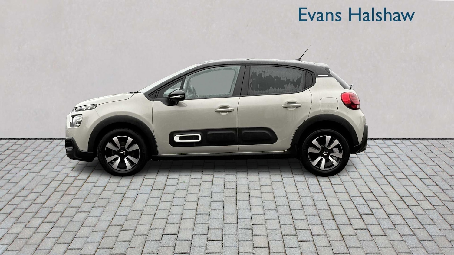 Used Citroen C3 2023 for sale - 76624684: Photo 4