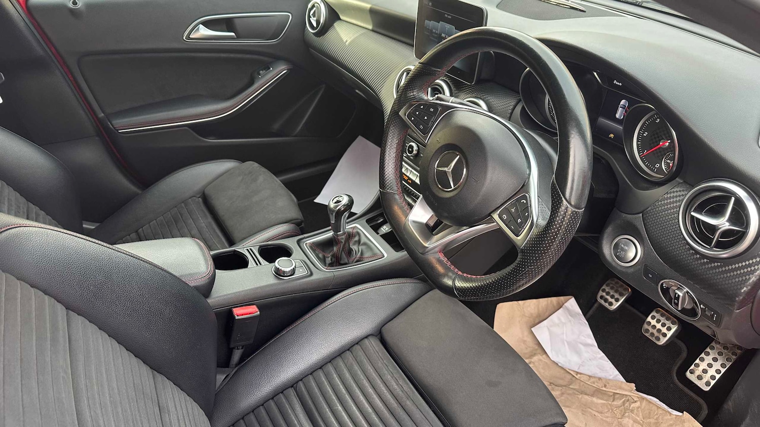 Used Mercedes-Benz A-Class 2017 for sale - 76564538: Photo 11