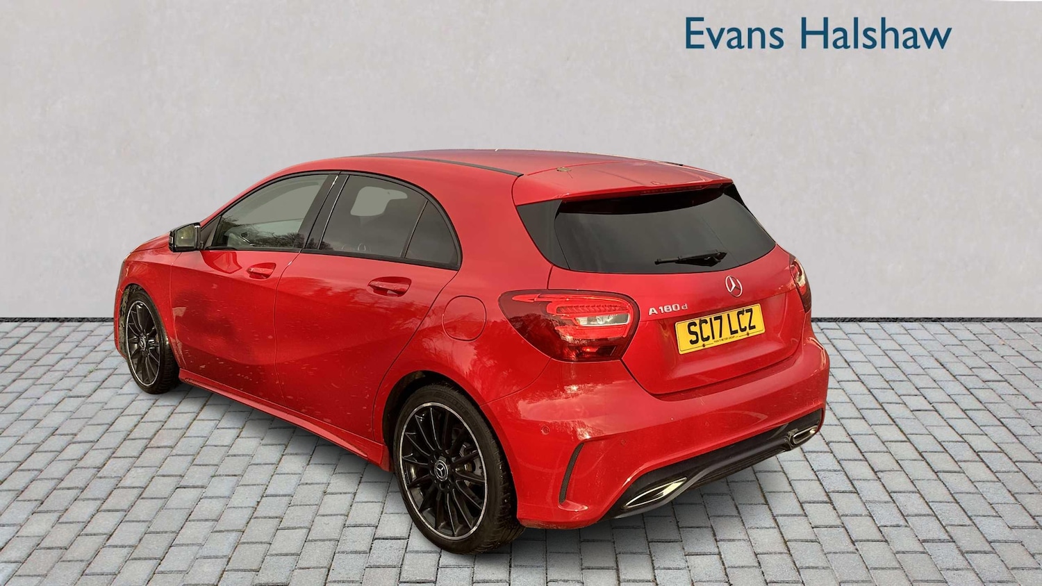 Used Mercedes-Benz A-Class 2017 for sale - 76564538: Photo 5