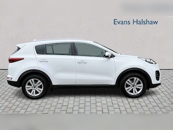 Used Kia Sportage 2017 for sale - 79499635: Photo