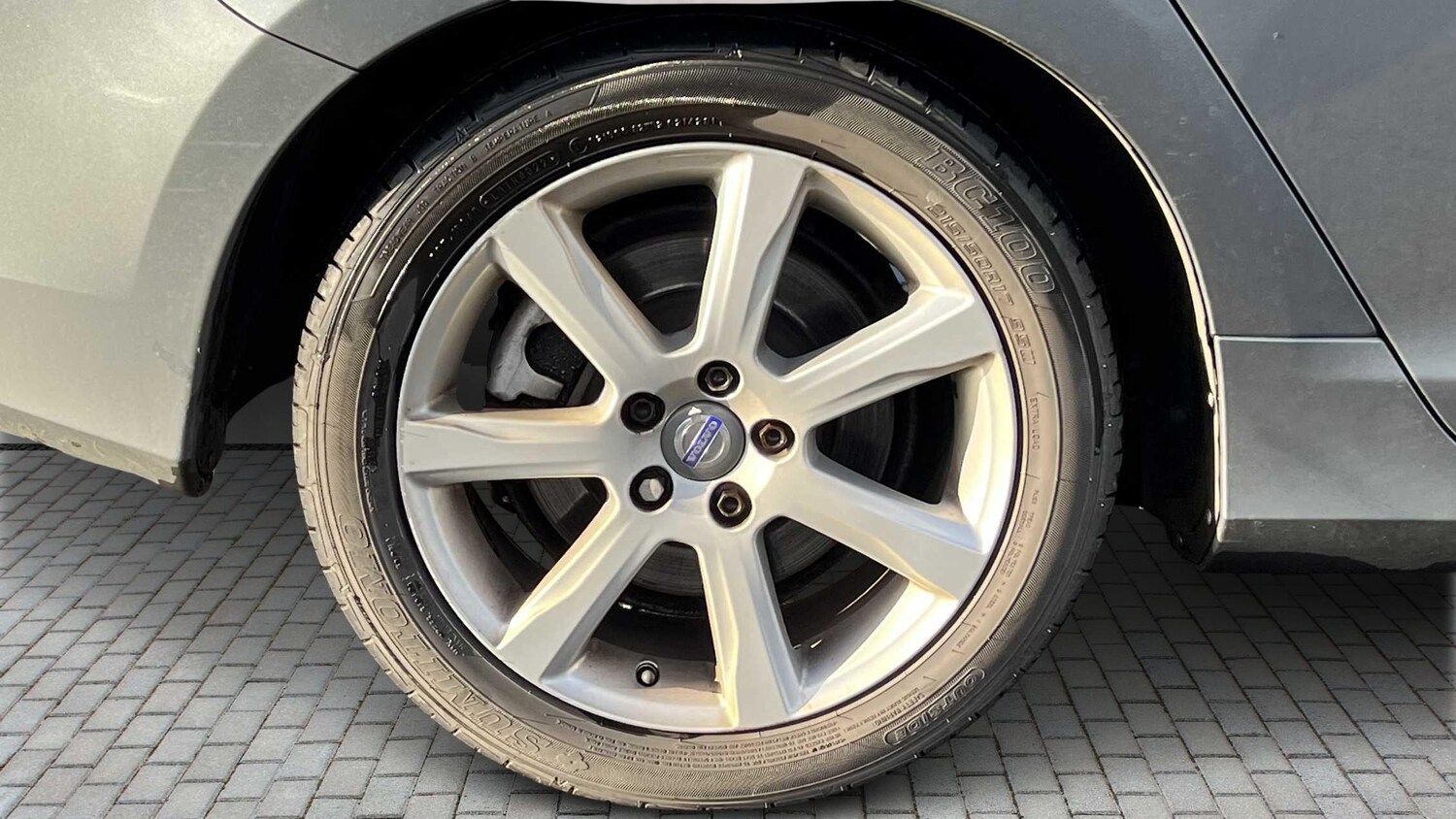 Used Volvo S60 2017 for sale - 76553206: Photo 10