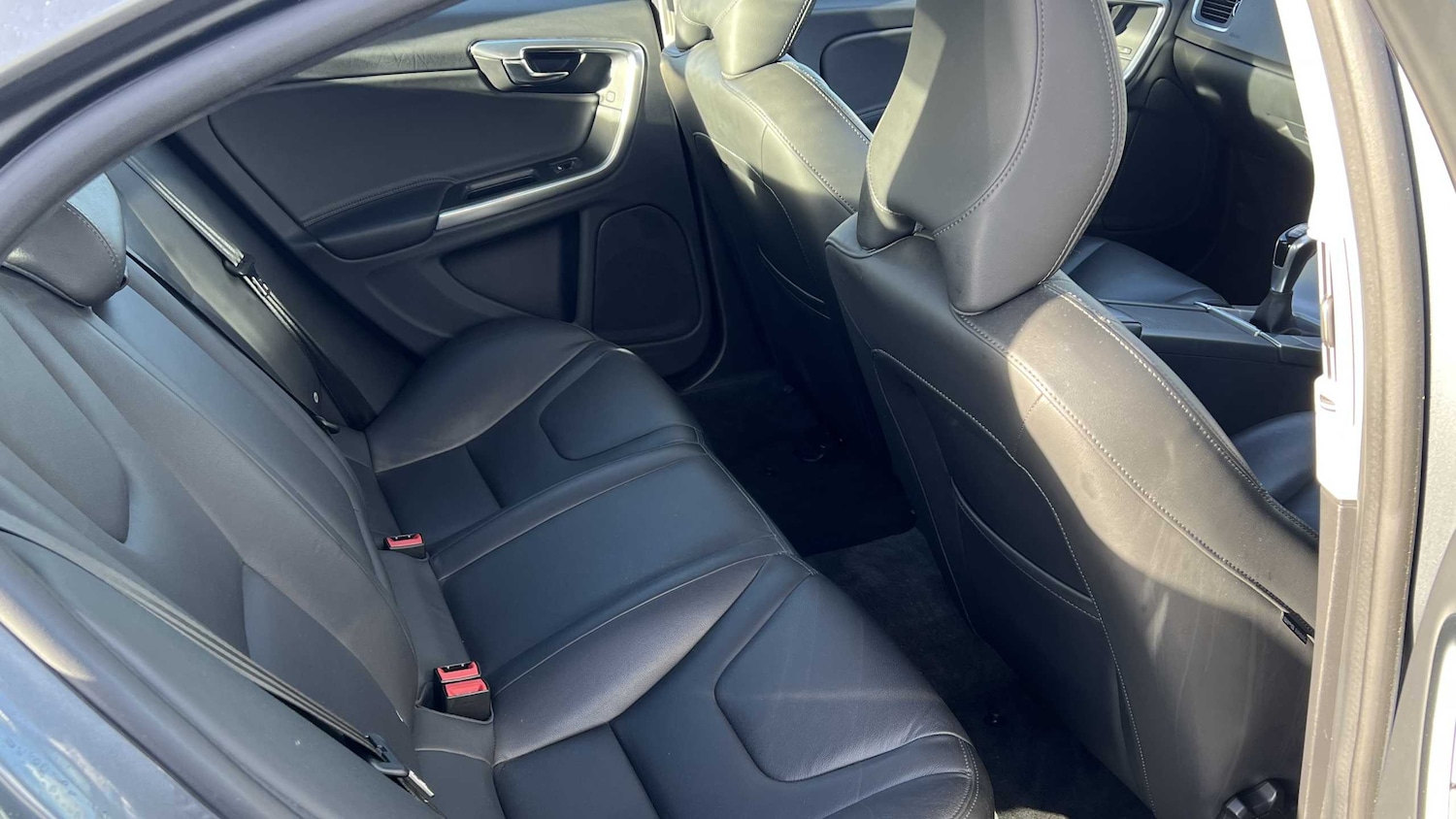 Used Volvo S60 2017 for sale - 76553206: Photo 14