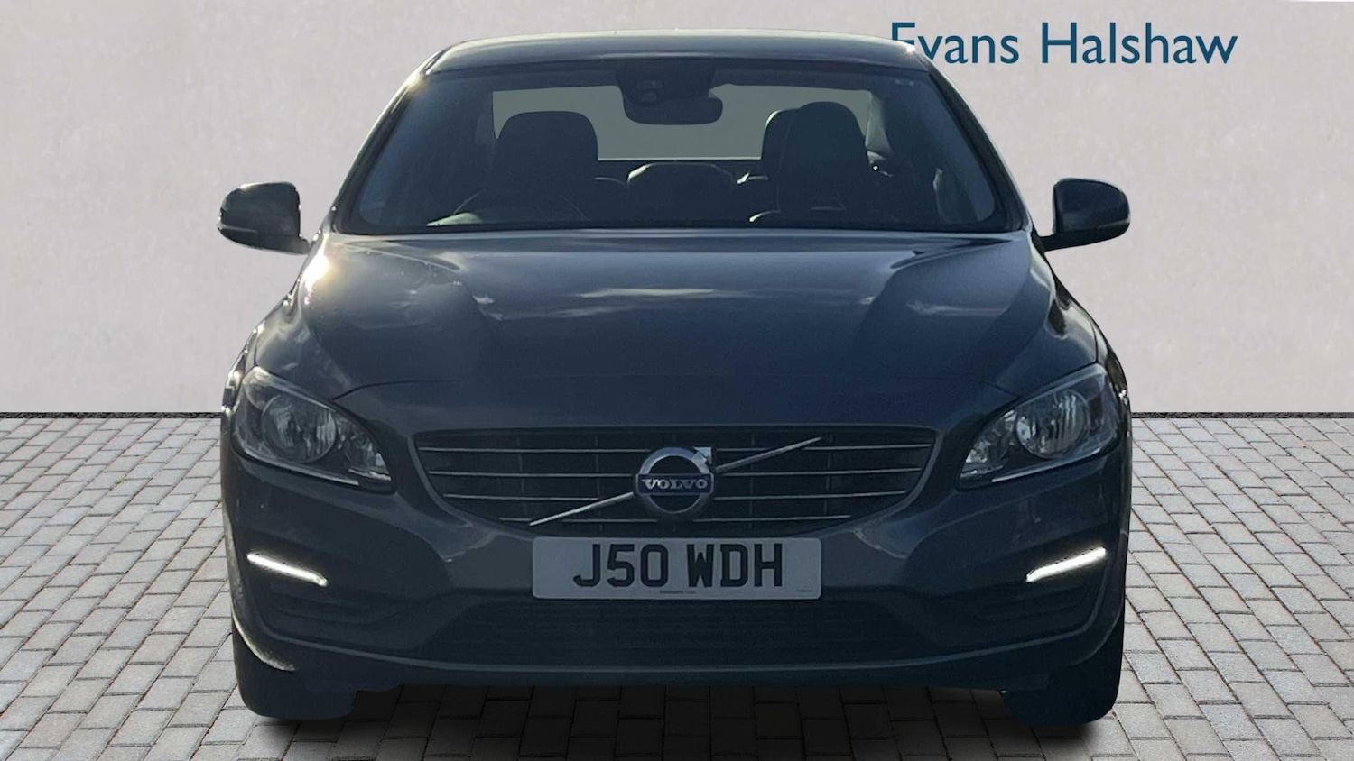 Used Volvo S60 2017 for sale - 76553206: Photo 2