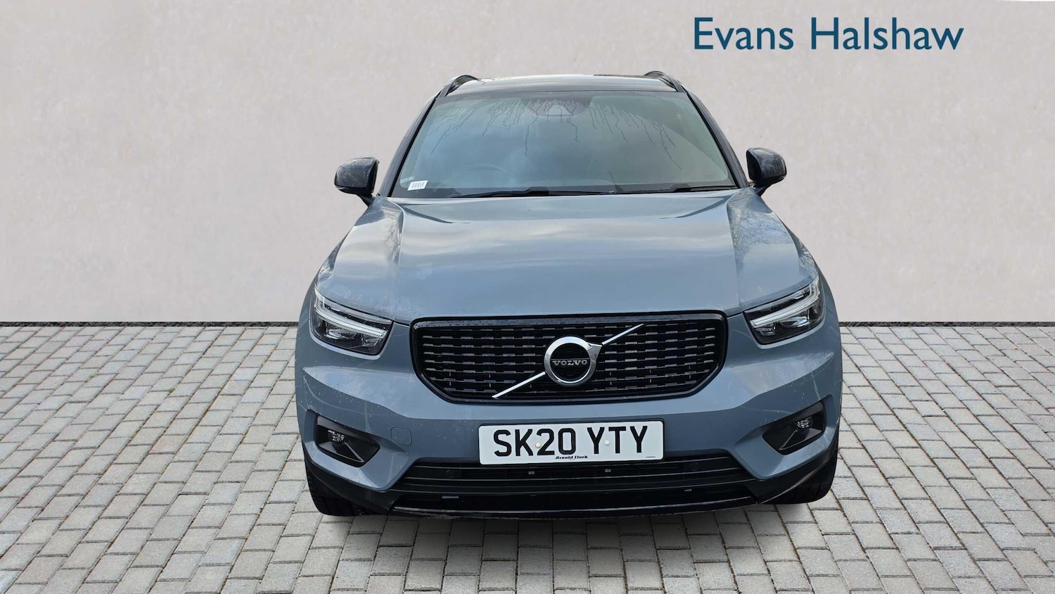 Used Volvo XC40 2020 for sale - 77373847: Photo 5