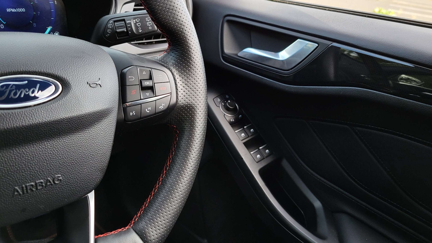 Used Ford Focus 2023 for sale - 76672923: Photo 31