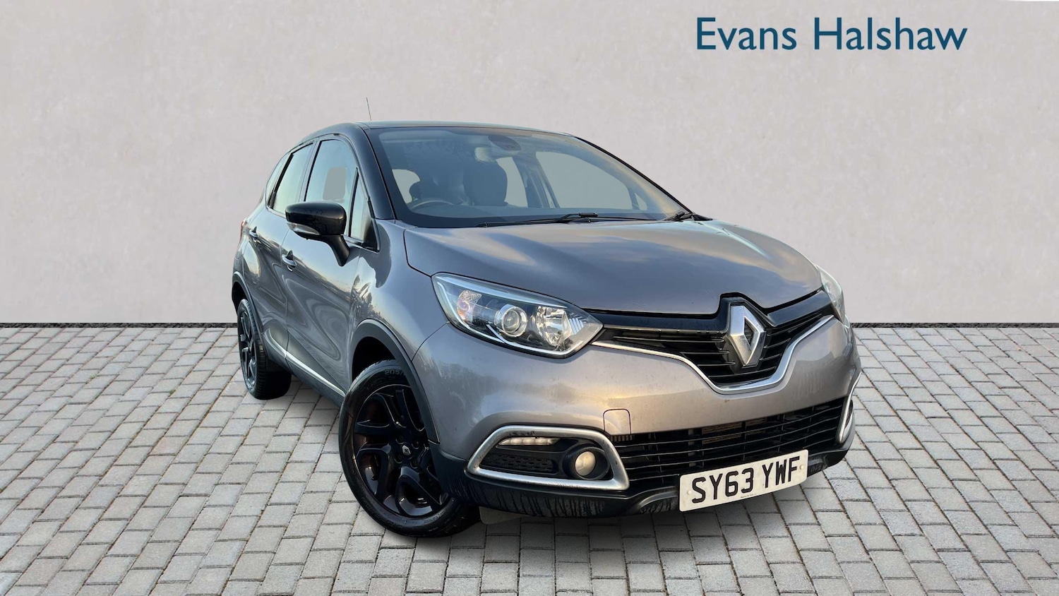 Used Renault Captur 2014 for sale - 76789286: Photo 1