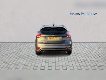 Used Ford Focus 2016 for sale - 76967710: Photo