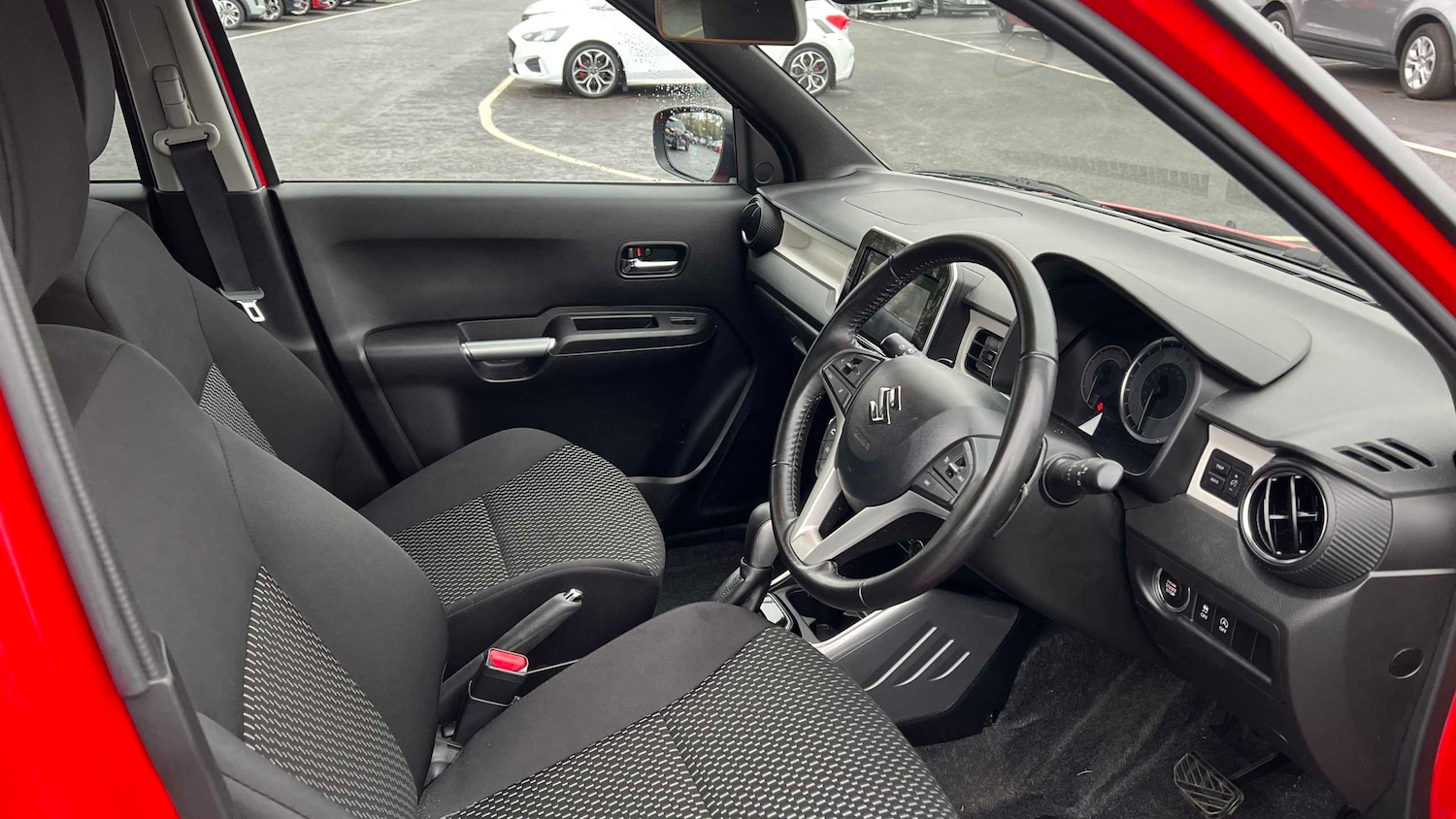 Used Suzuki Ignis 2021 for sale - 76718261: Photo 16