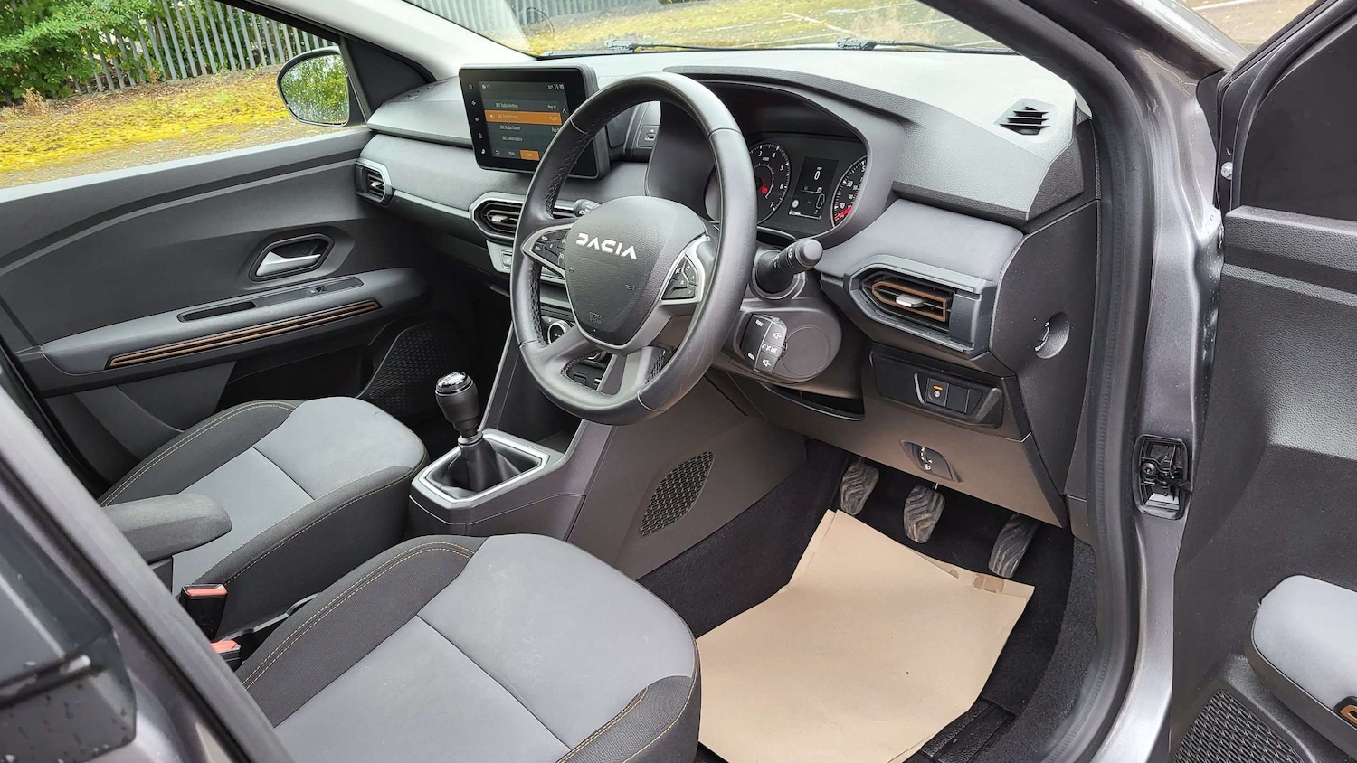 Used Dacia Sandero Stepway 2024 for sale - 75903256: Photo 15
