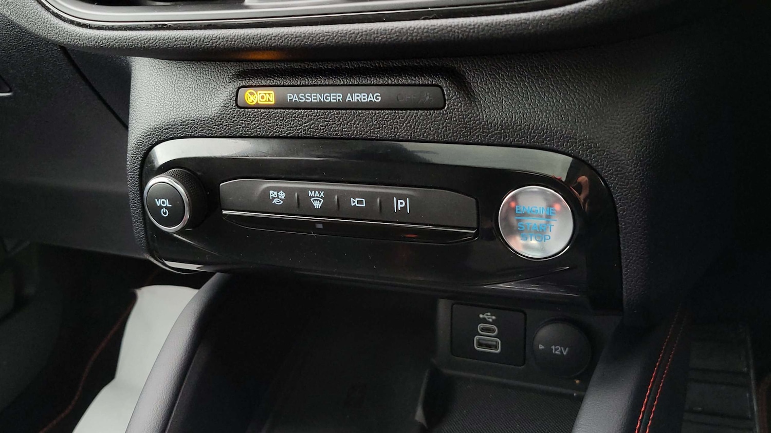 Used Ford Kuga 2024 for sale - 76169965: Photo 29
