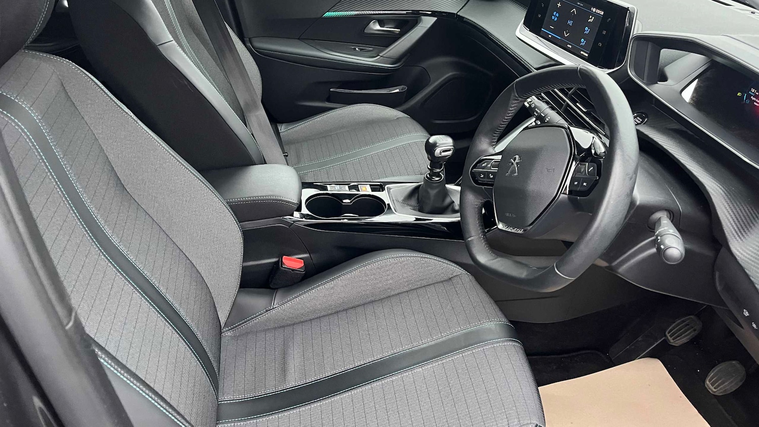 Used Peugeot 2008 2022 for sale - 76624676: Photo 5