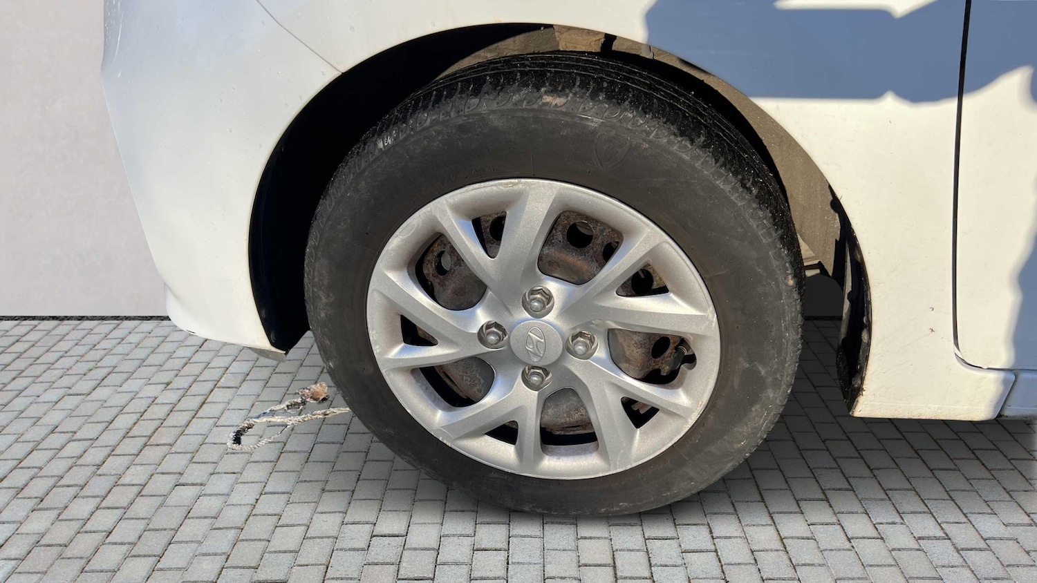 Used Hyundai i10 2017 for sale - 76704994: Photo 13