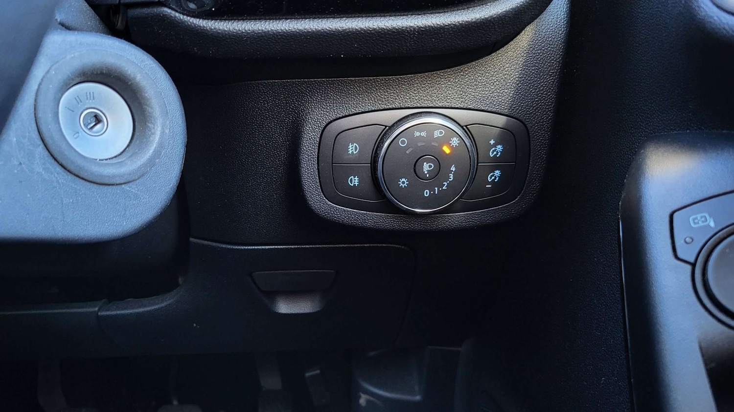 Used Ford Fiesta 2022 for sale - 76113450: Photo 27