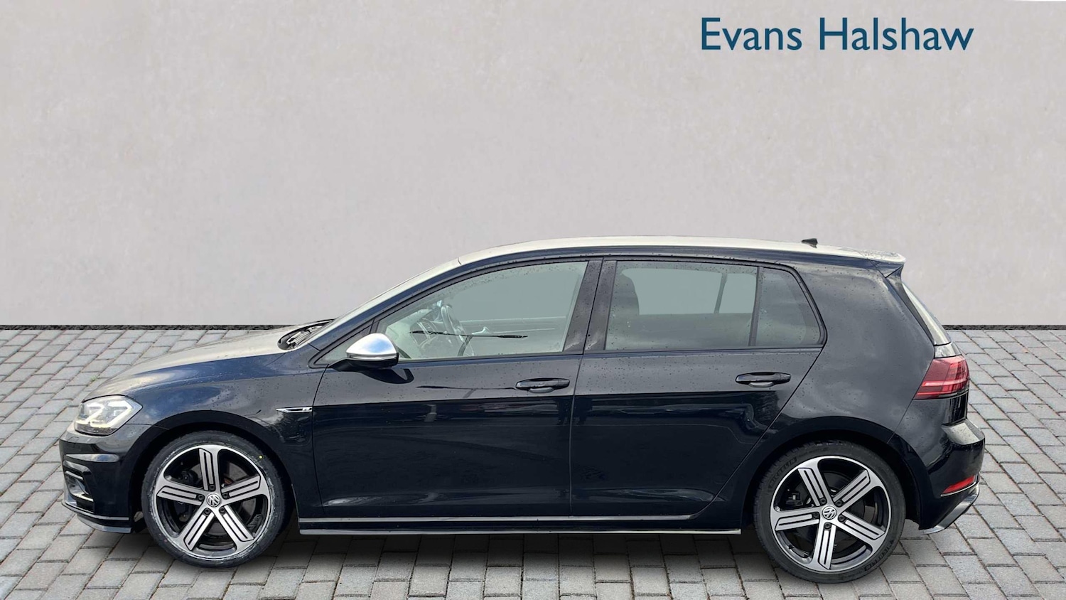 Used Volkswagen Golf 2018 for sale - 77011227: Photo 3