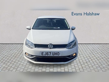 Used Volkswagen Polo 2017 for sale - 79251010: Photo