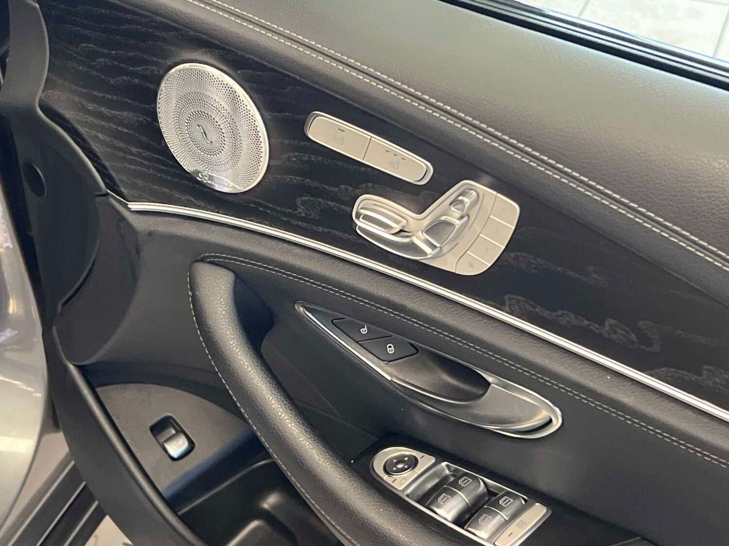 Used Mercedes-Benz E Class 2020 for sale - 77914062: Photo 32