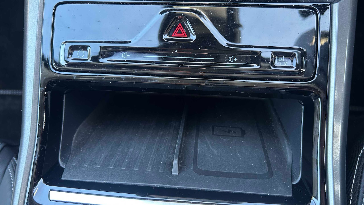 Used Ford Explorer 2025 for sale - 77361328: Photo 16