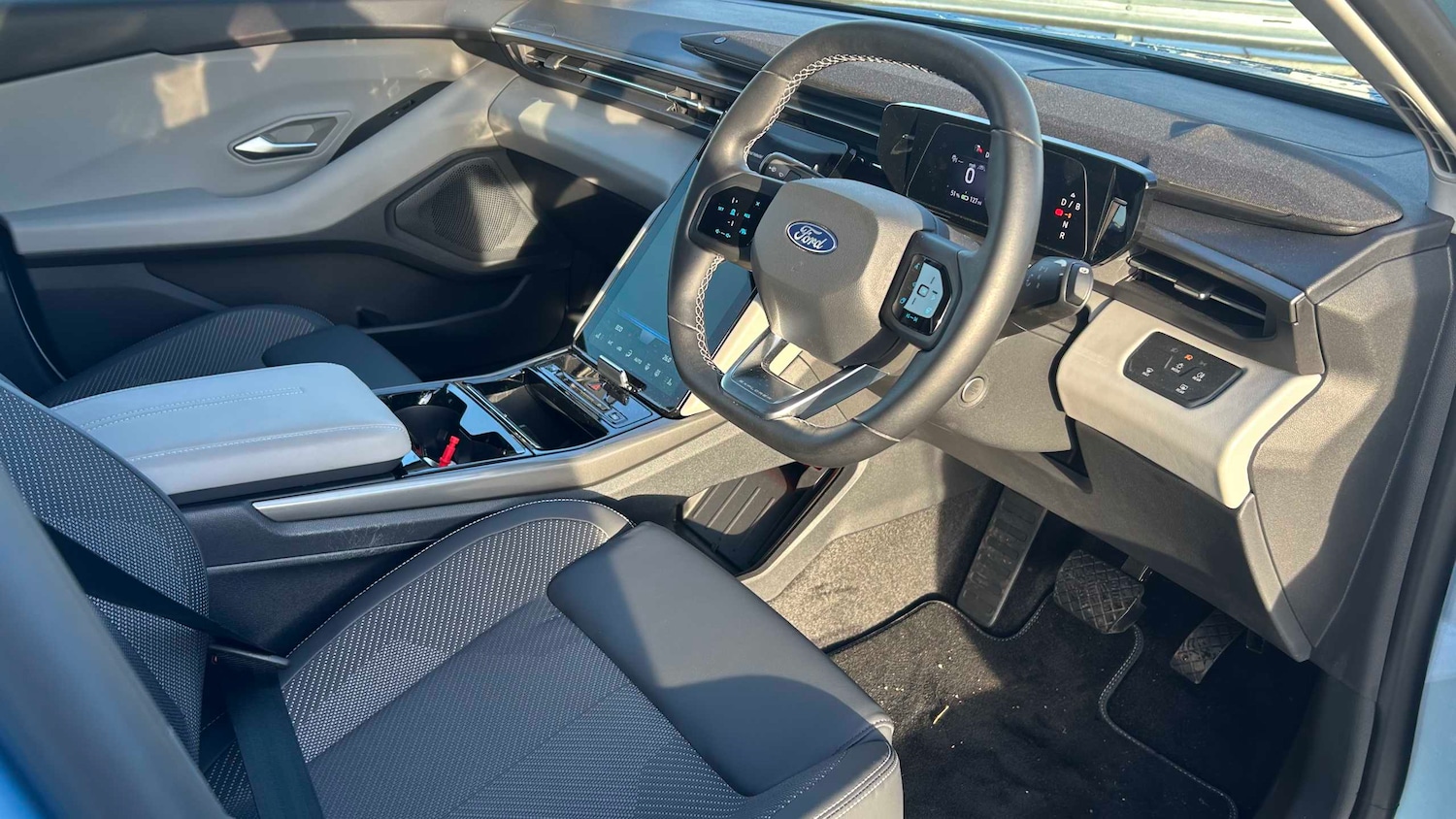 Used Ford Explorer 2025 for sale - 77361328: Photo 8