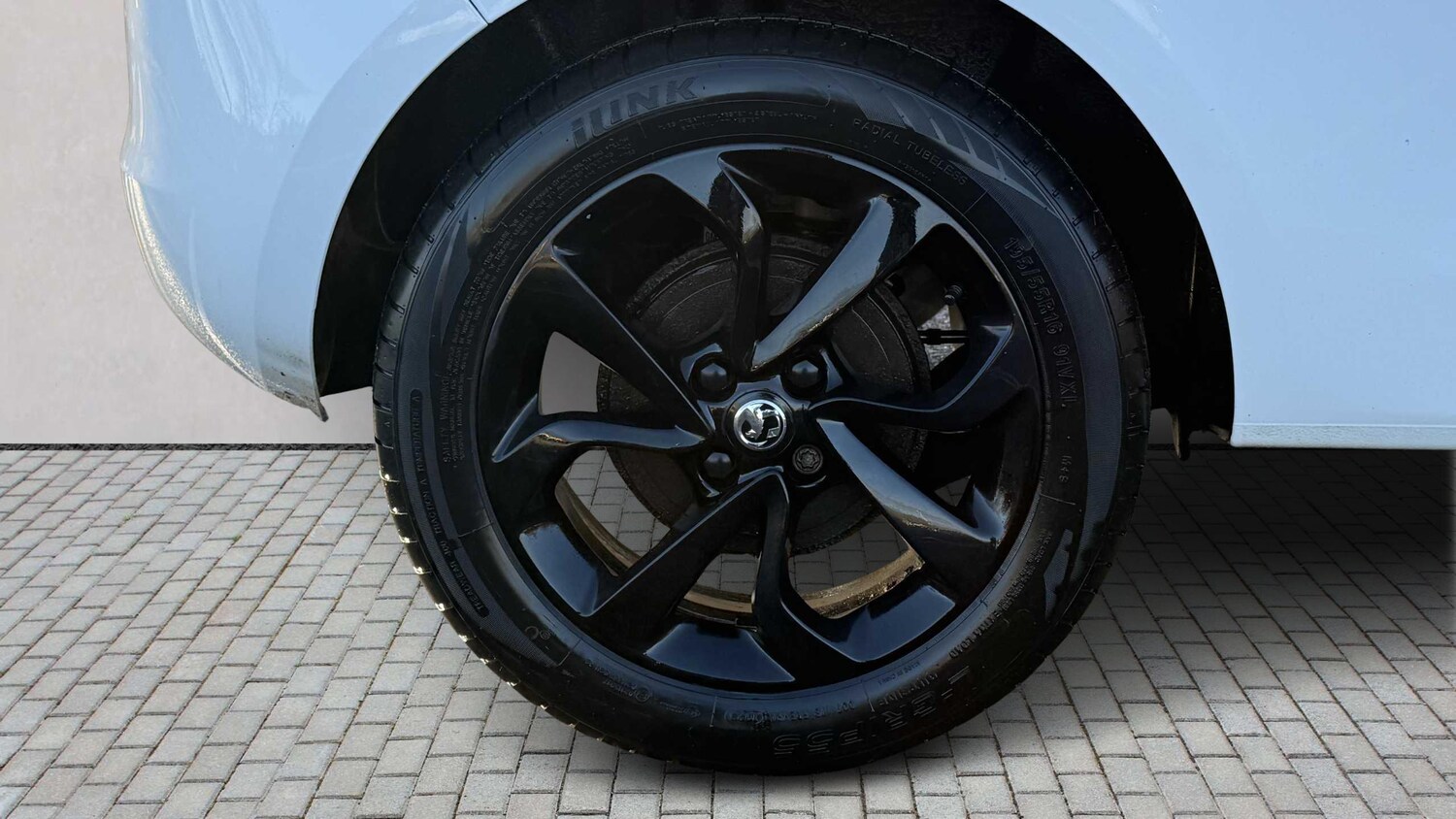 Used Vauxhall Corsa for sale - 77281958: Photo 9