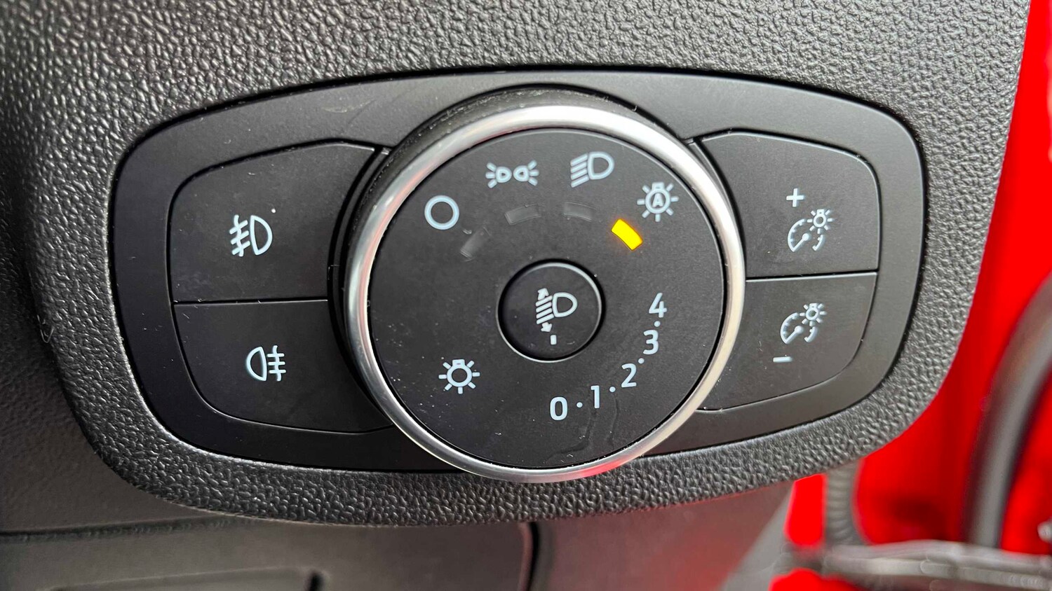 Used Ford Fiesta 2018 for sale - 78137646: Photo 9