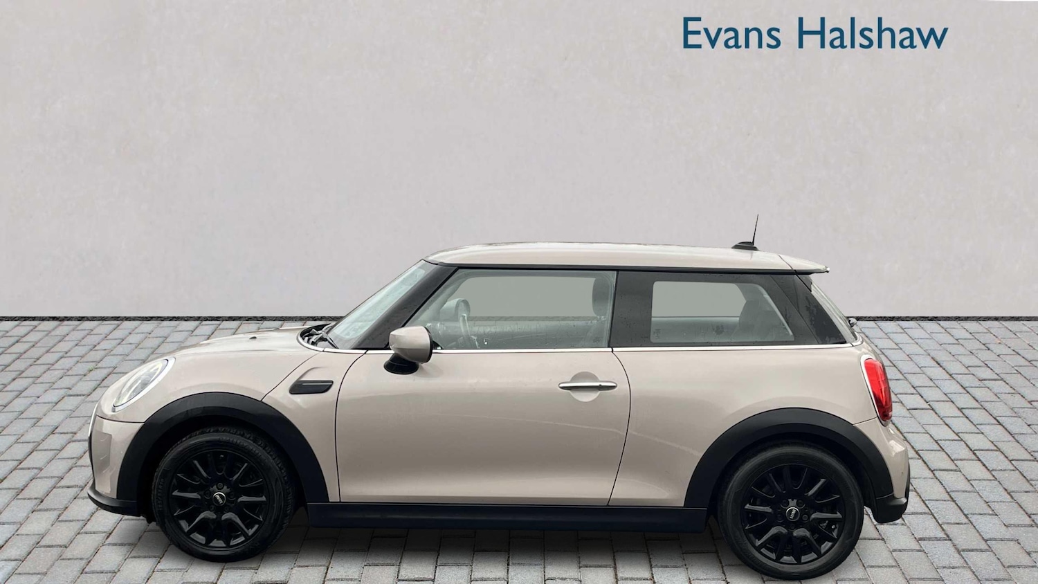 Used MINI Hatch 2022 for sale - 77429157: Photo 3