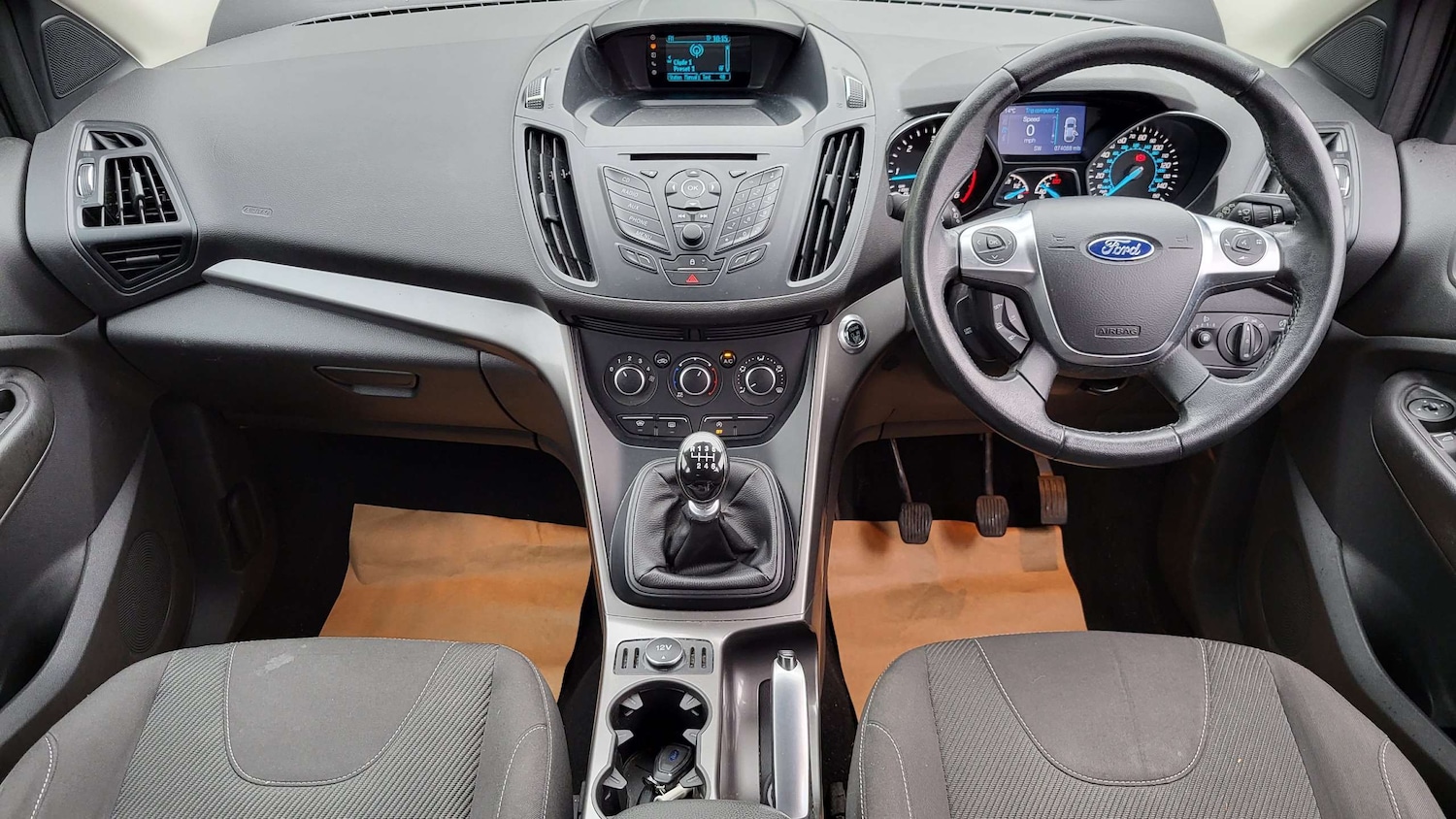 Used Ford Kuga 2015 for sale - 76169995: Photo 13