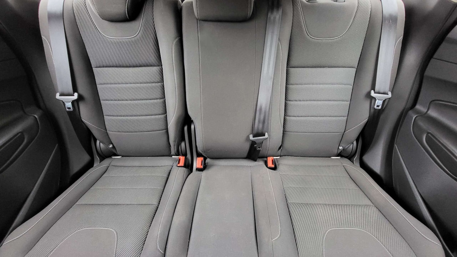 Used Ford Kuga 2015 for sale - 76169995: Photo 19