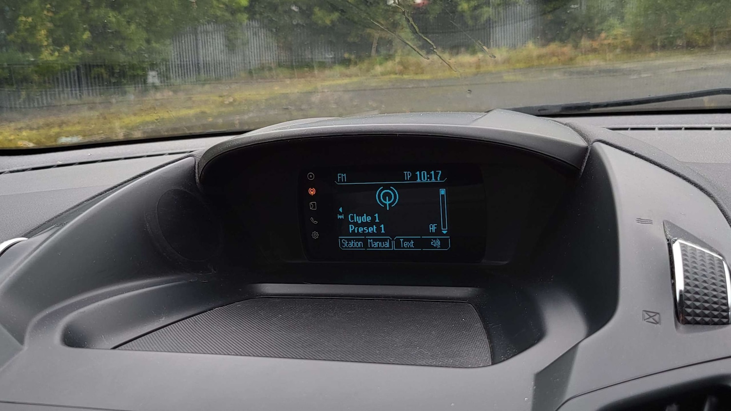 Used Ford Kuga 2015 for sale - 76169995: Photo 23