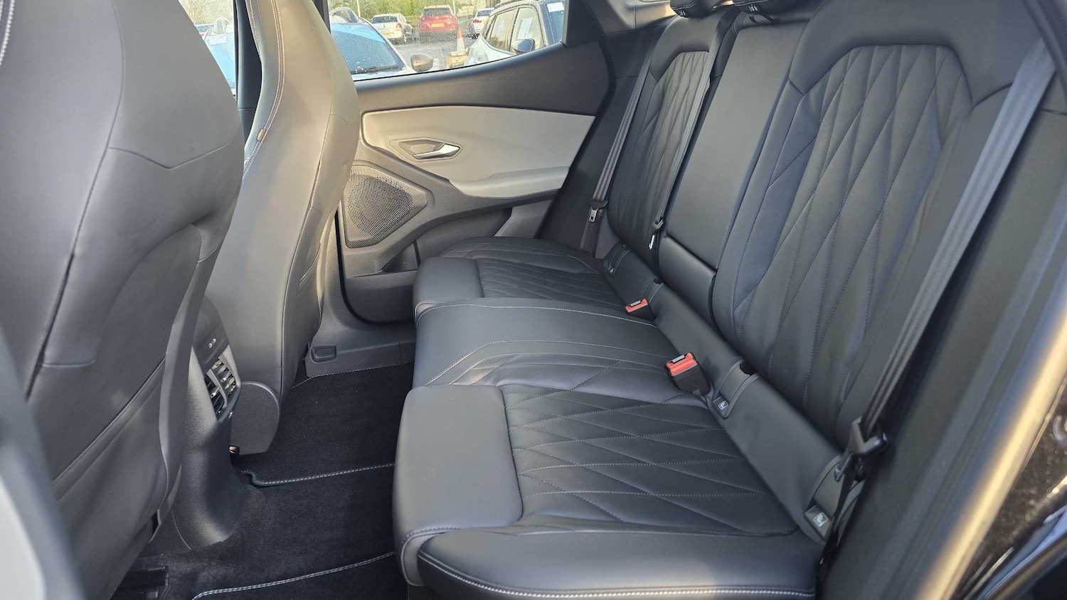 Used Ford Explorer 2024 for sale - 76745934: Photo 14